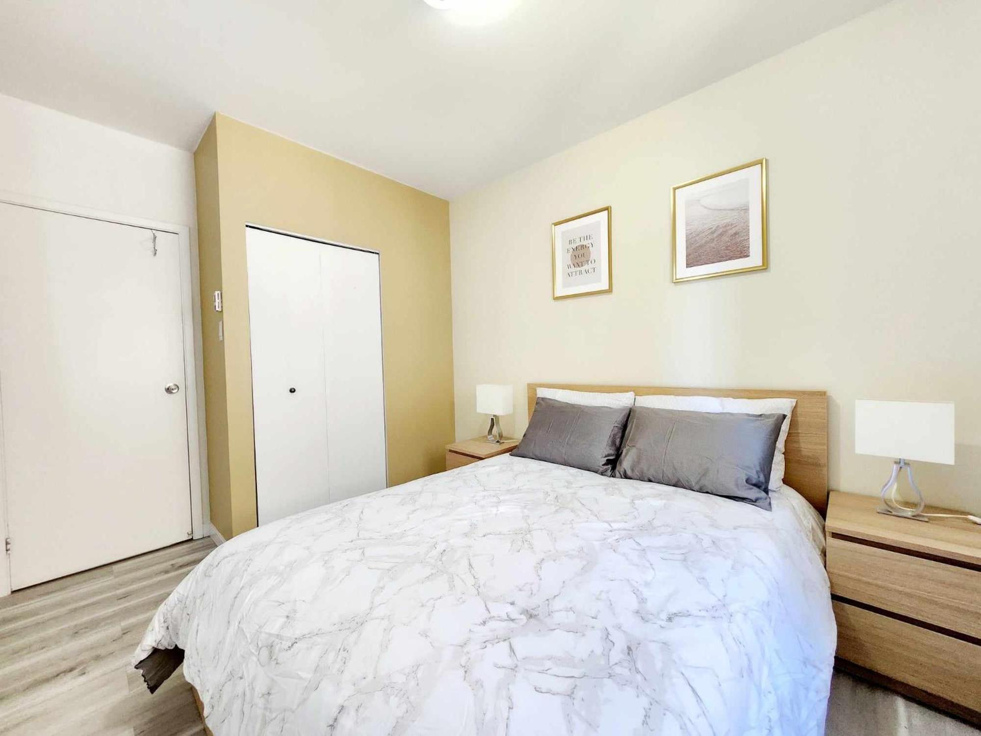 Apartment Hotel St-Denis Montreal Exterior photo