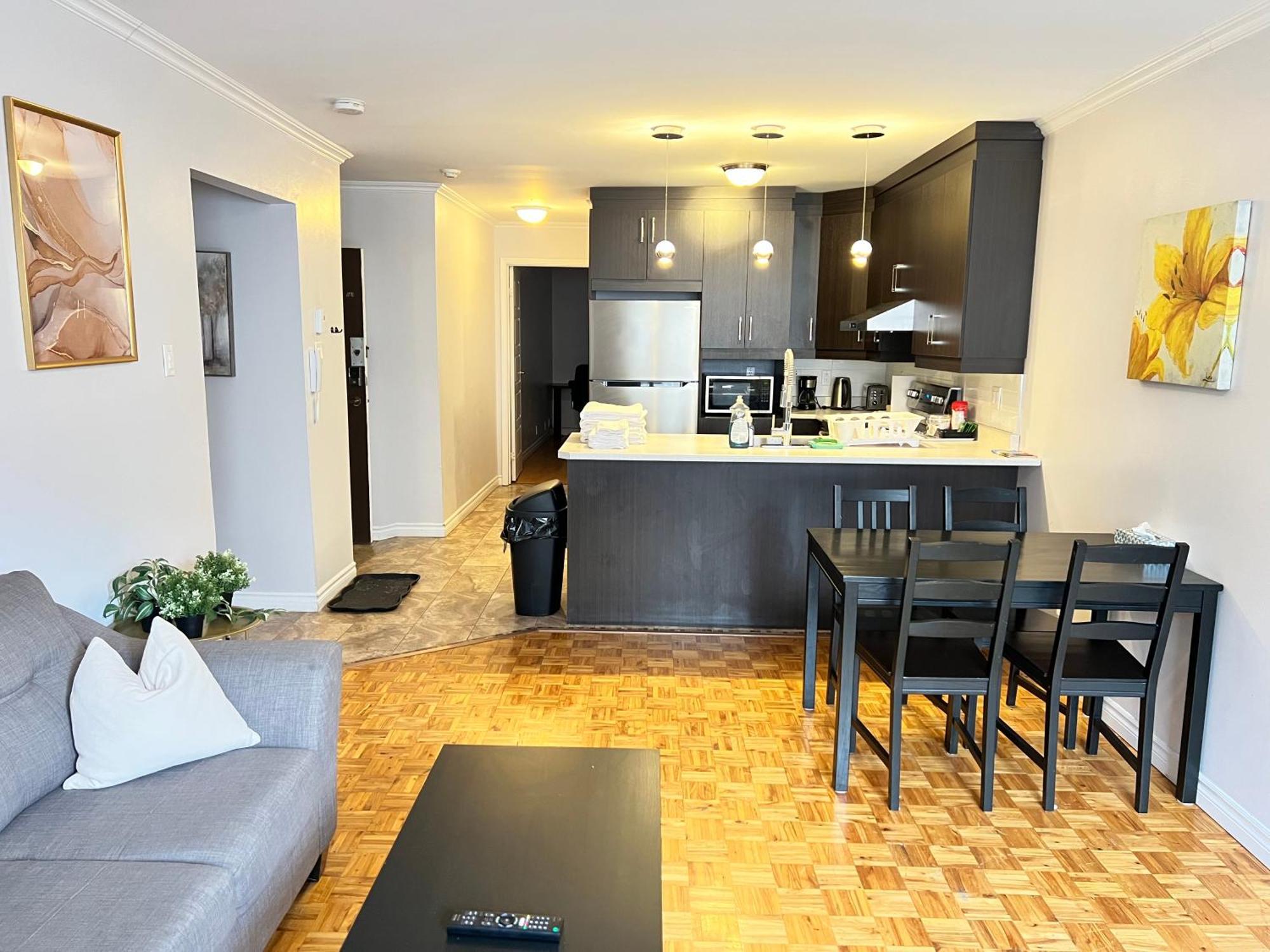 Apartment Hotel St-Denis Montreal Exterior photo
